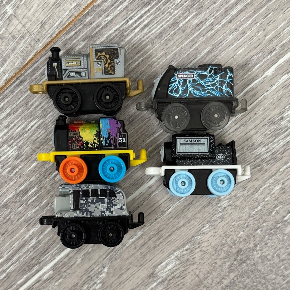 Lot of Thomas & Friends Minis - Hiro Spencer Samson Bertie Charlie - Picture 2 of 6